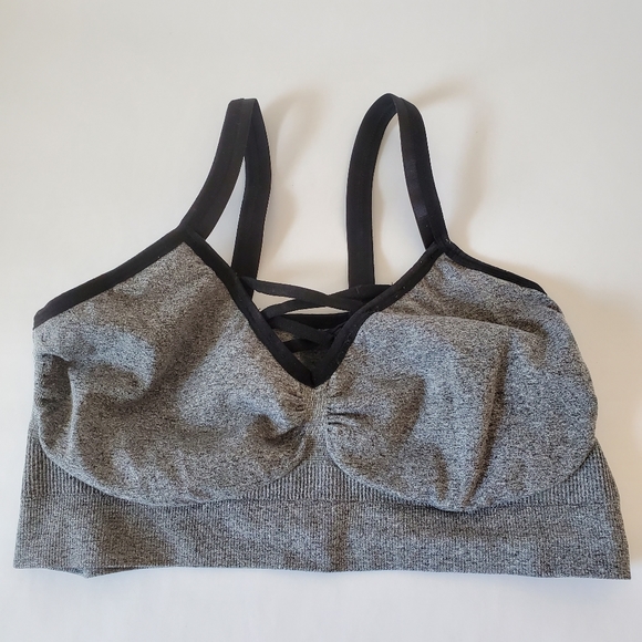 Bra - Picture 2 of 3